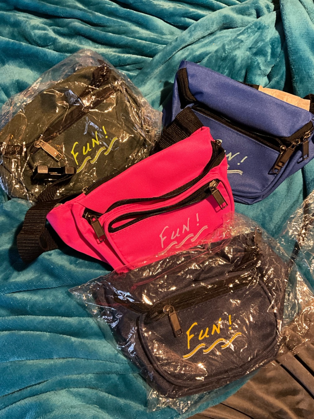 'Fun!' Waist FANNY PACK Bag Stylish  NEW UP TO 46”waist 3 pockets  Lightweight